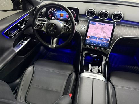 Used 2024 Mercedes-Benz C 300 Sedan w/ Advanced USB Package image 24
