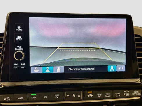 Used 2025 Honda Odyssey EX-L image 23