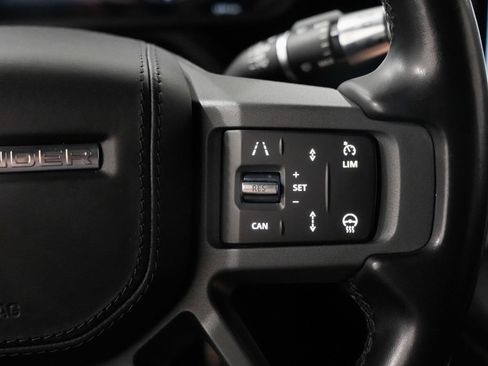 Used 2020 Land Rover Defender 110 X AWD/4WD image 16