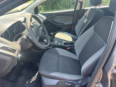 Used 2014 Ford Focus S FWD image 8