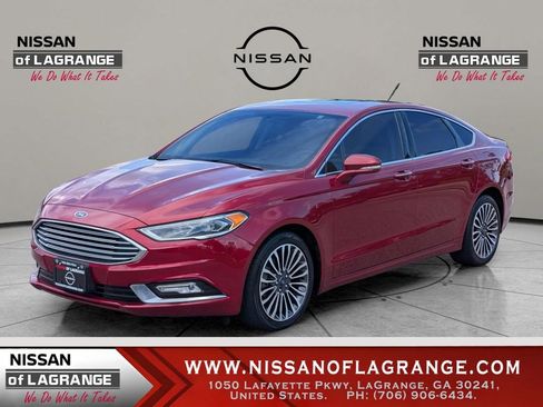 Used 2018 Ford Fusion Titanium image 1