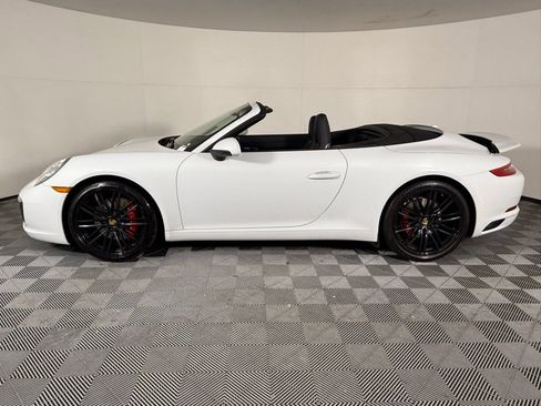 Certified 2019 Porsche 911 Carrera S image 2