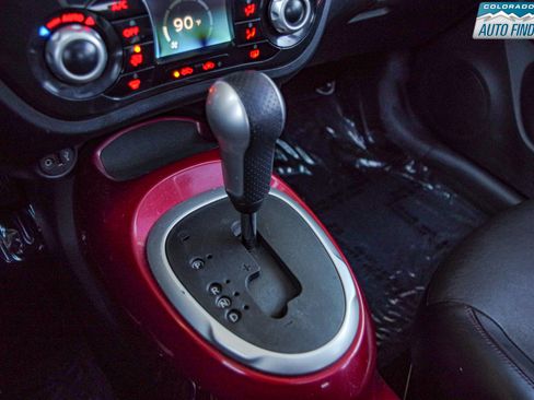 Used 2012 Nissan Juke SL image 18