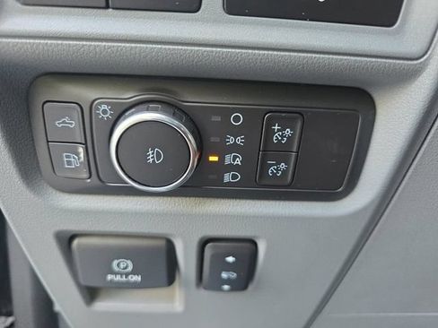 Used 2022 Ford F150 Lariat w/ Equipment Group 502A High AWD/4WD image 35