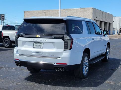 New 2026 Chevrolet Suburban Premier w/ Sun And Tow Package AWD/4WD image 5