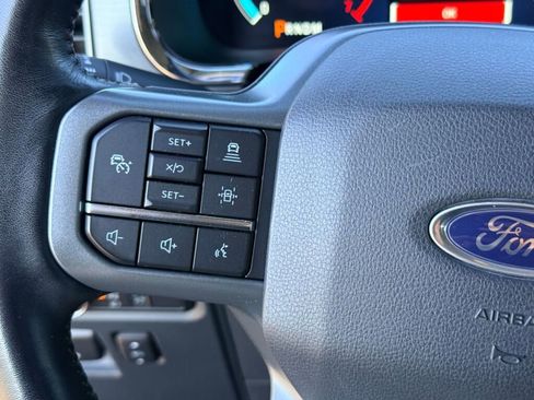 Used 2022 Ford F150 Lariat image 30