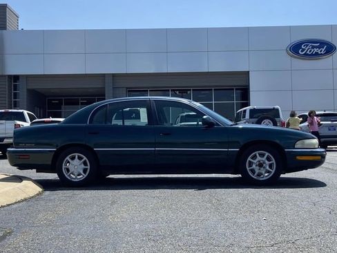 Used 2000 Buick Park Avenue FWD image 2