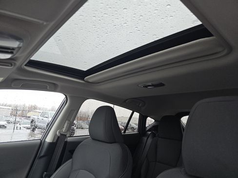 New 2026 Subaru Crosstrek 2.0i Premium image 9