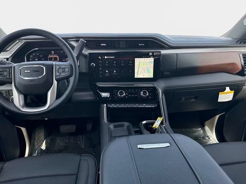 New 2026 GMC Sierra 3500 Denali w/ Denali Reserve Package AWD/4WD image 13