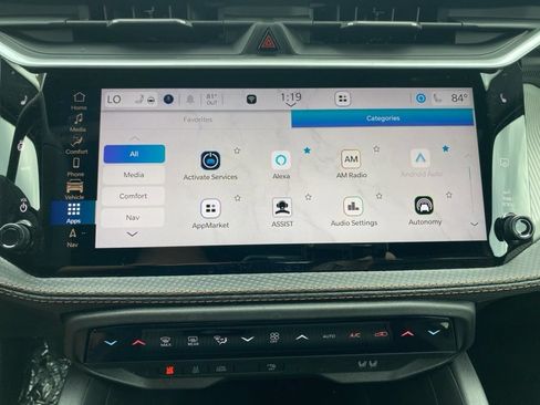 New 2026 Jeep Cherokee Limited AWD/4WD image 40