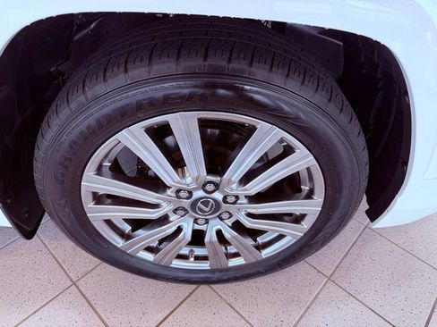 Used 2023 Lexus LX 600 4WD w/ Accessory Package (Z1) image 24