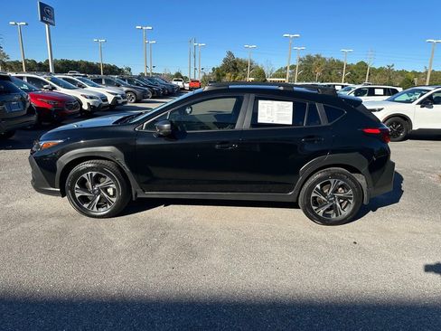 Used 2024 Subaru Crosstrek 2.0i Premium image 11