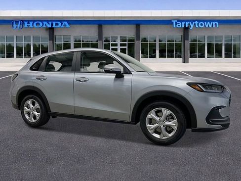 New 2025 Honda HR-V LX image 7