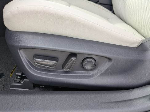 New 2026 Toyota Camry XLE image 11