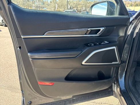 Used 2020 Kia Telluride EX w/ EX Premium Package image 24