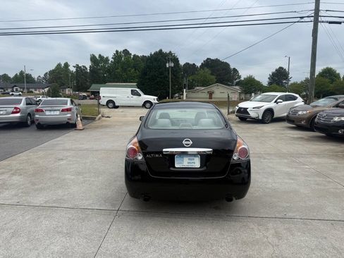 Used 2012 Nissan Altima 2.5 FWD image 6