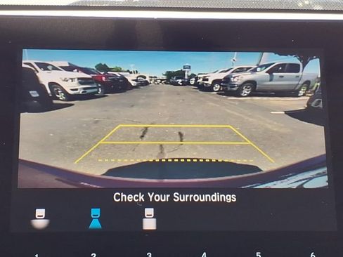 Used 2019 Honda Accord LX image 10