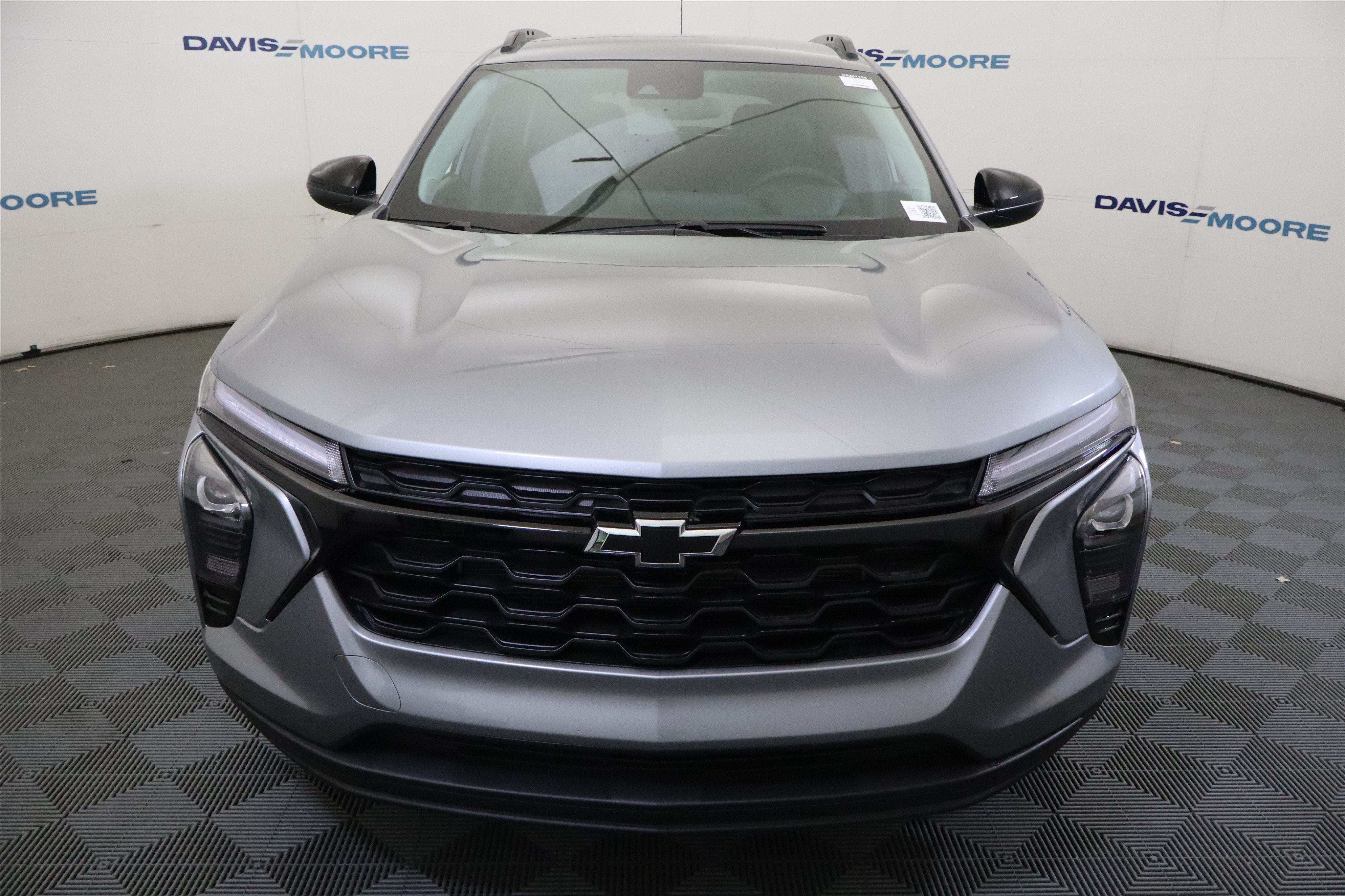 New 2026 Chevrolet Trax LT w/ Midnight Edition FWD image 14