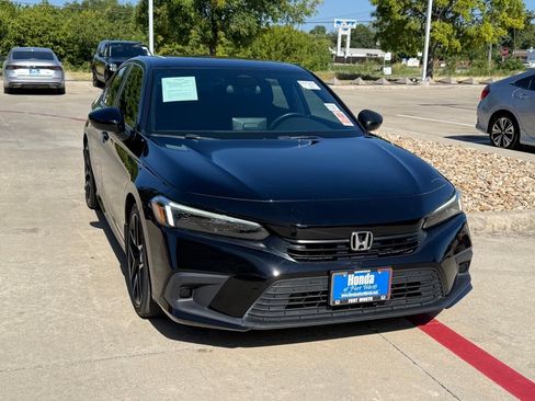 Used 2024 Honda Civic Sport image 7