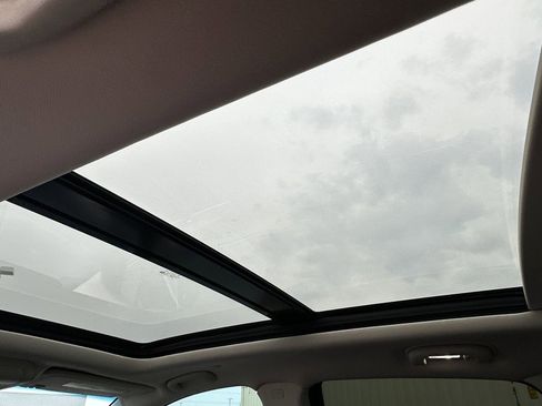 Used 2019 Cadillac XT5 Luxury image 12