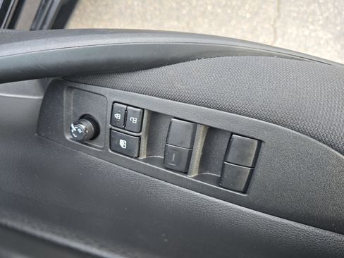 Used 2023 Toyota Corolla LE image 27