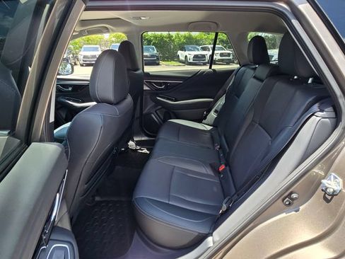 Certified 2024 Subaru Outback Limited AWD/4WD image 11