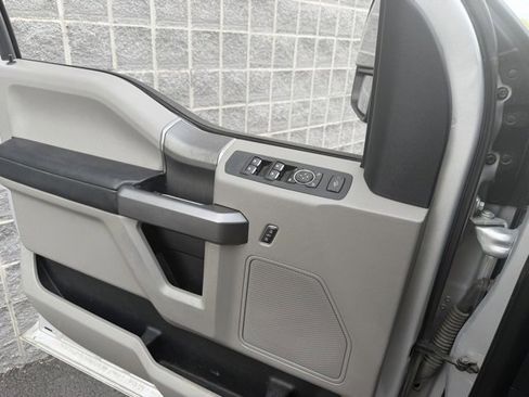 Used 2019 Ford F350 XLT w/ XLT Premium Package image 30