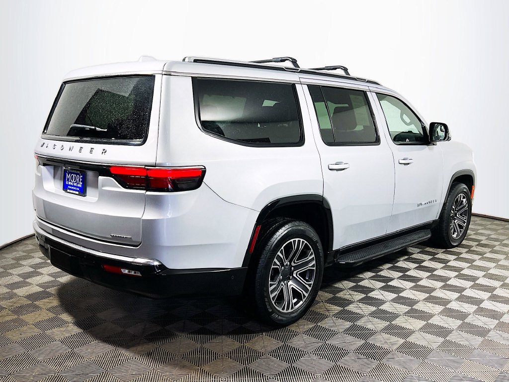 Used 2022 Jeep Wagoneer Series III w/ Convenience Group I AWD/4WD image 7