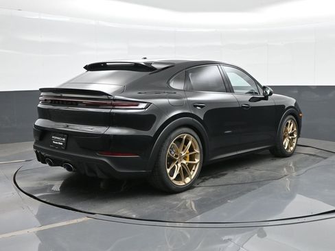 New 2026 Porsche Cayenne Turbo GT AWD/4WD image 7