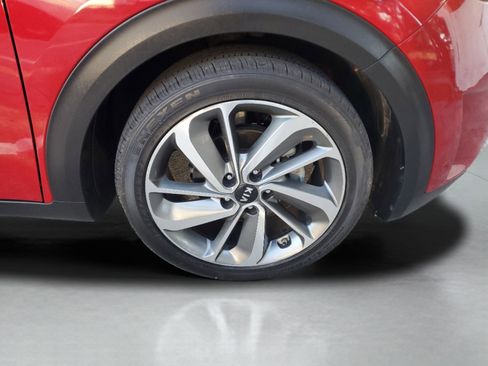 Certified 2017 Kia Niro Touring image 7