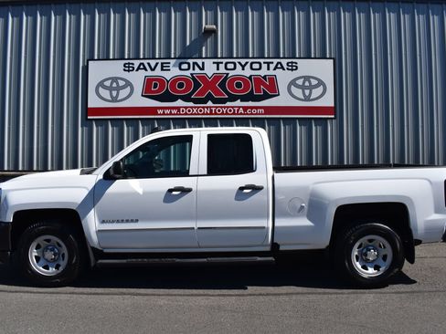 Used 2016 Chevrolet Silverado 1500 W/T w/ WT Convenience Package RWD image 4