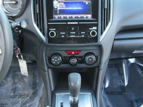 Used 2018 Subaru Impreza 2.0i Premium w/ Eyesight & BSD & Rcta image 24