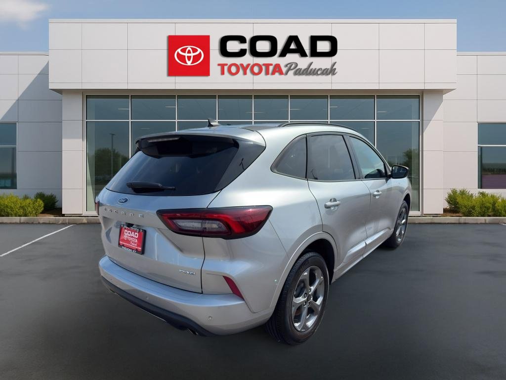 Used 2024 Ford Escape ST-Line w/ Tech Pack #1 AWD/4WD image 5