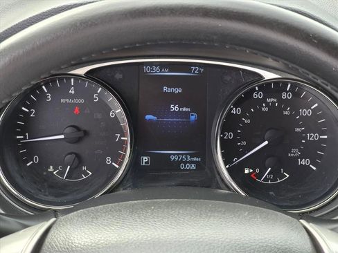 Used 2016 Nissan Rogue SL image 7