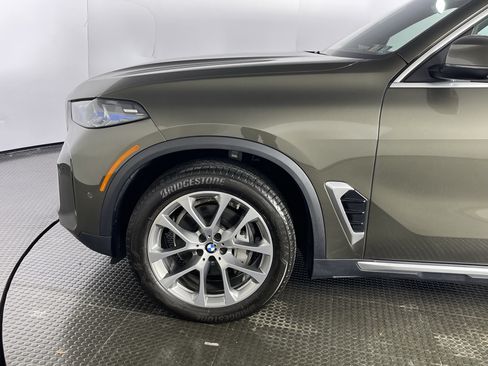 Certified 2025 BMW X5 xDrive40i w/ Climate Comfort Package AWD/4WD image 4