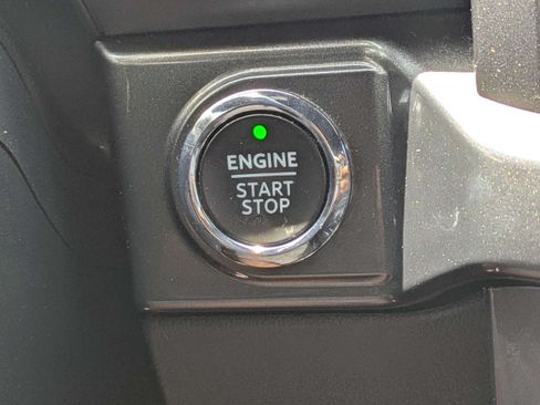 Used 2022 Ford F150 XLT w/ Equipment Group 302A High AWD/4WD image 28