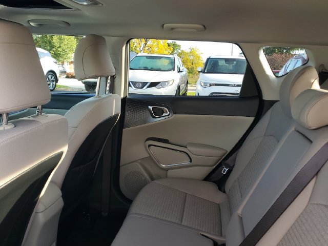Certified 2024 Kia Soul EX FWD image 9