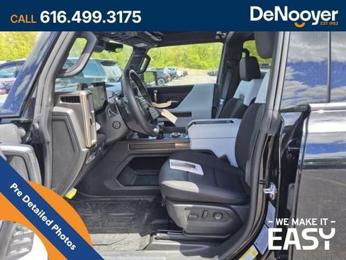 Used 2025 GMC Hummer EV 3X AWD/4WD image 3