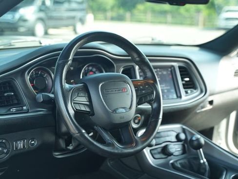 Used 2019 Dodge Challenger R/T Scat Pack RWD image 20