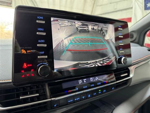 Used 2021 Toyota Sienna XSE w/ XSE Plus Package image 22