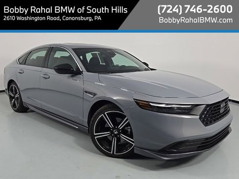 Used 2023 Honda Accord Sport image 1