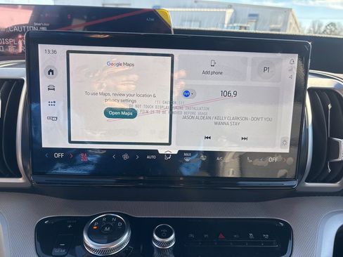 New 2026 Ford Expedition Active image 28