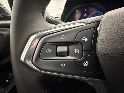 New 2026 Chevrolet Trax LT w/ Driver Confidence Package FWD image 16