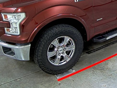 Used 2016 Ford F150 Lariat w/ Equipment Group 502A Luxury image 7