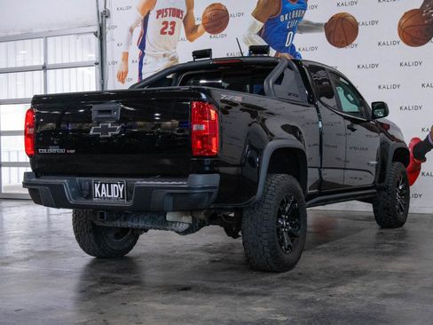 Used 2018 Chevrolet Colorado ZR2 w/ ZR2 Midnight Special Edition image 22