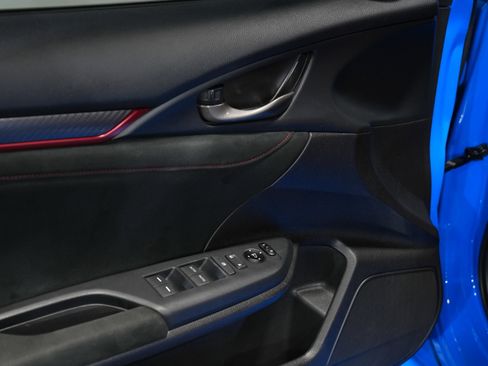 Used 2021 Honda Civic Type R image 22