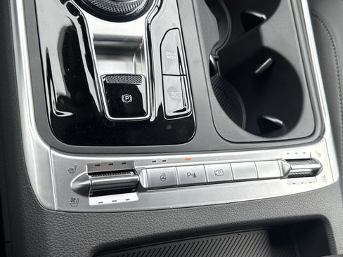 New 2026 Kia Carnival SX Prestige FWD image 30