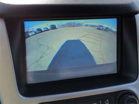 Used 2020 GMC Yukon SLE w/ SLE Value Package image 29