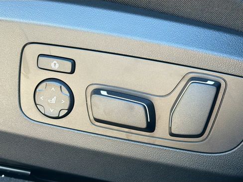 New 2026 BMW X3 xDrive30 w/ Premium Package image 25