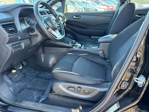 Used 2022 Nissan Leaf SV Plus image 8